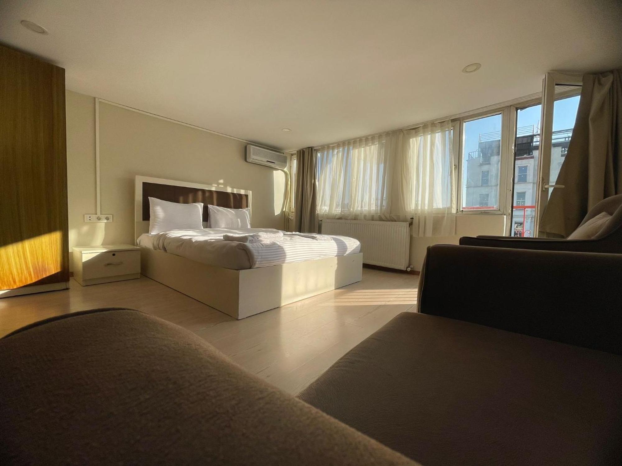 Ufuk Hotel Istanbul Exterior foto